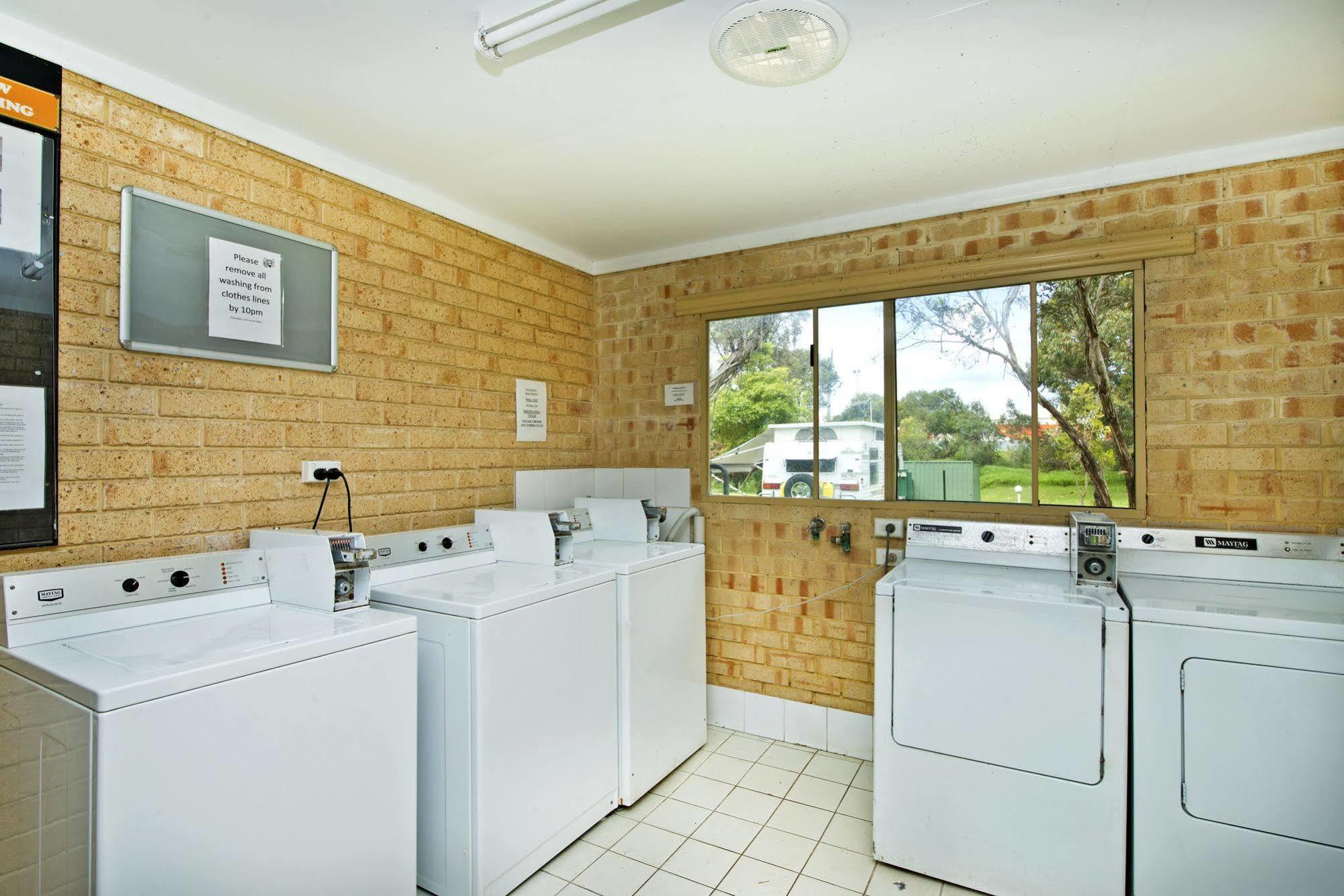Acclaim Pine Grove Holiday Park 에스퍼란스 외부 사진